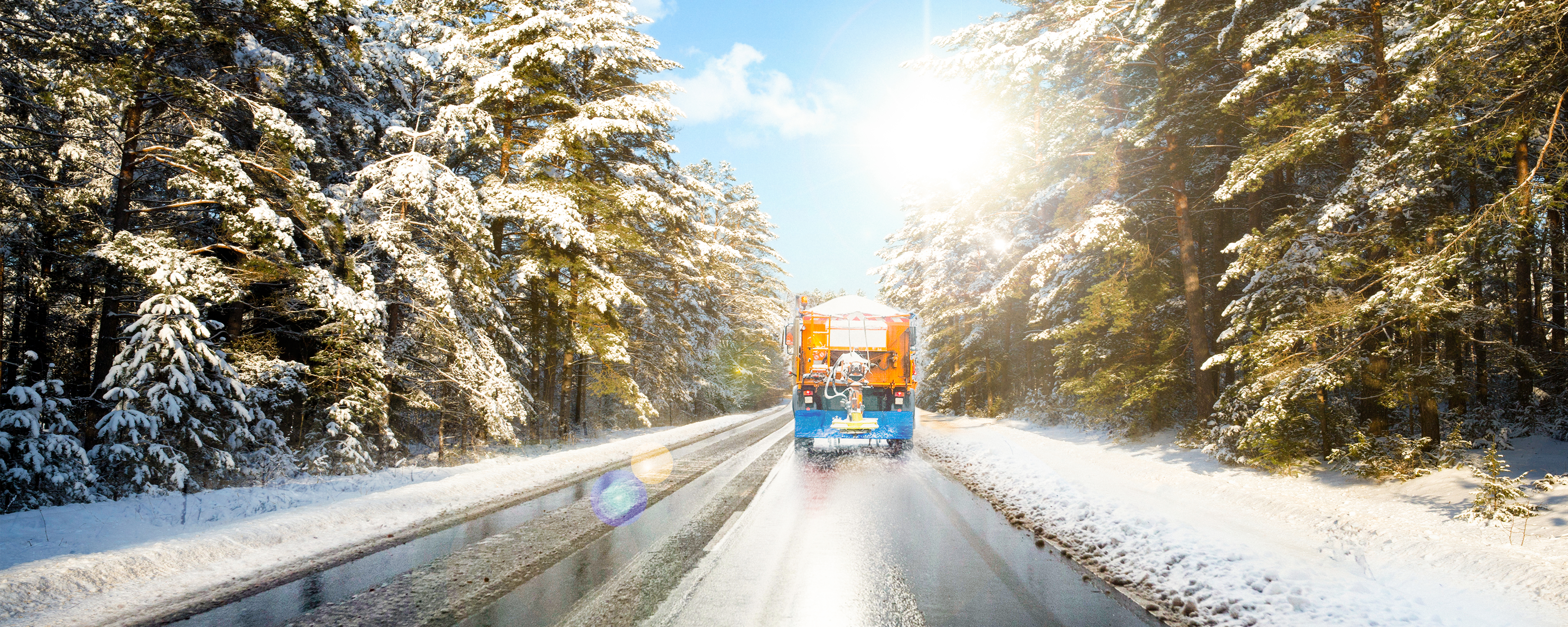 Epandage de véhicules sur la route